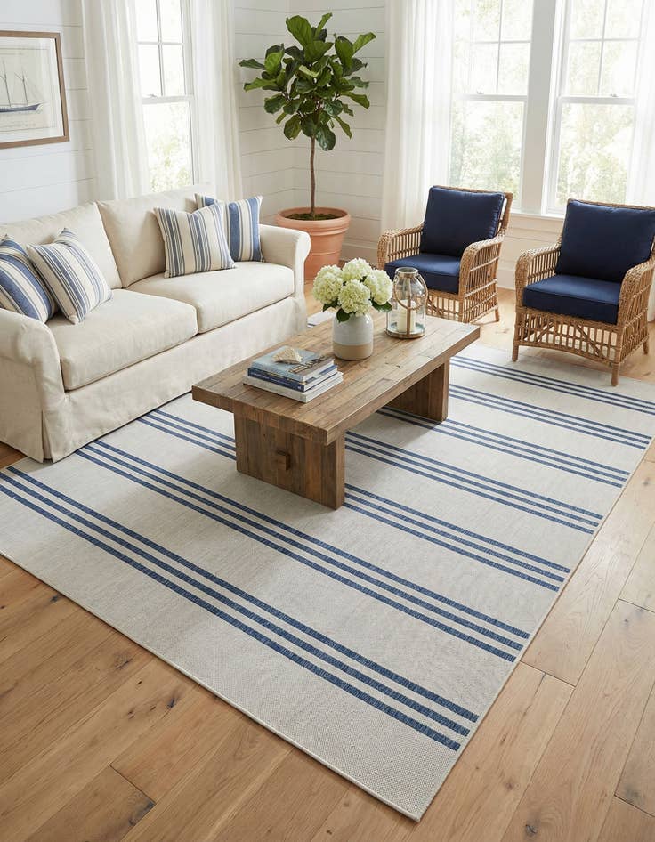 Detail image of 7' 10 x 10' Easy-Clean Jill Zarin Anguilla Indoor / Outdoor Rug