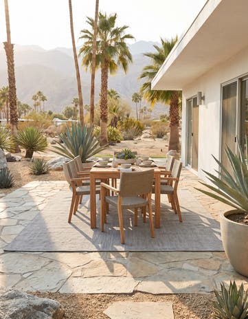 10' x 14' 1 Easy-Clean Jill Zarin Palm Springs Indoor / Outdoor Rug