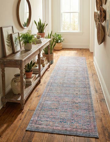 2' 7 x 12' Washable Nostalgia Runner Rug