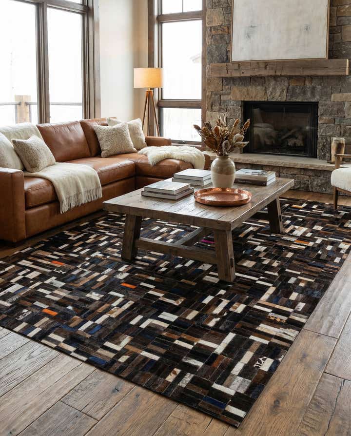 5' 1 x 8' Cowhide - Patchwork Rug