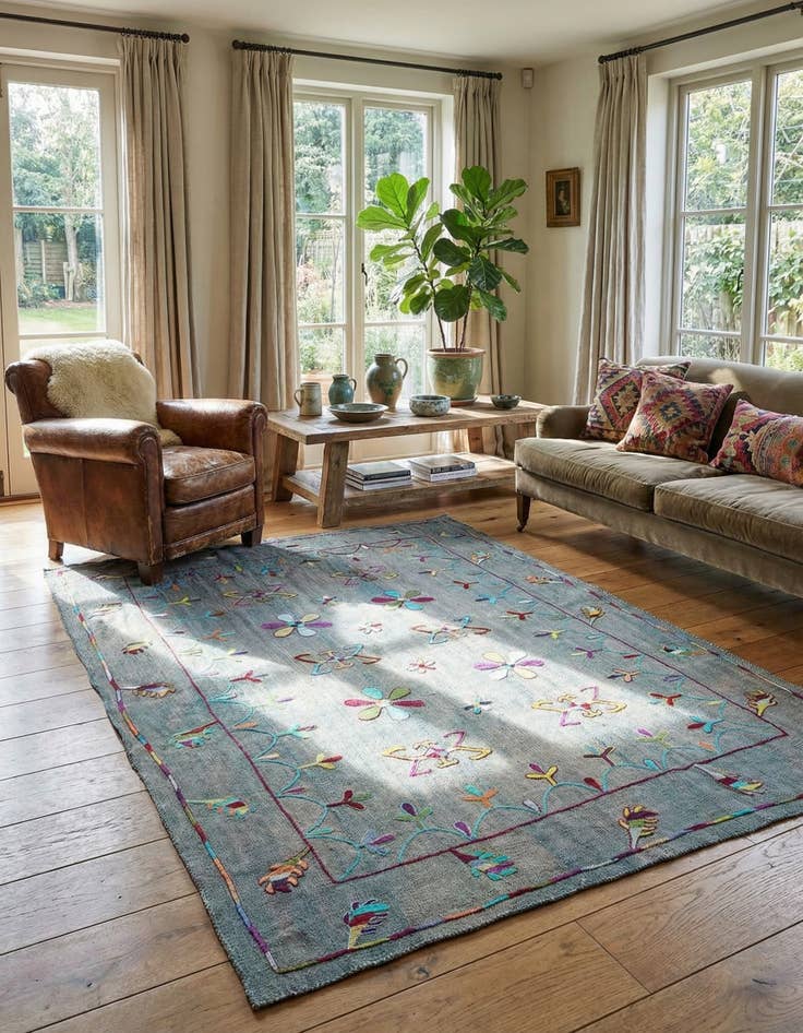 Detail image of 6' 3 x 8' 7  Hand Woven Kilim Suzani Wool Rug