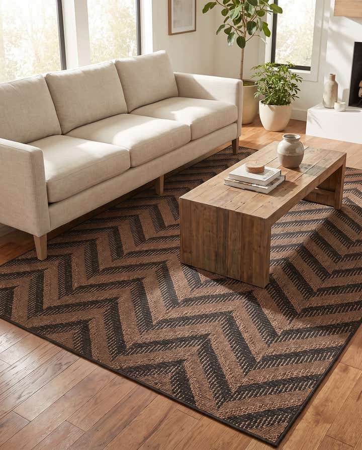 6' x 9' Easy-Clean Modern Indoor / Outdoor Rug