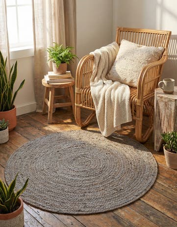 Gray Handmade Braided Jute Round Rug