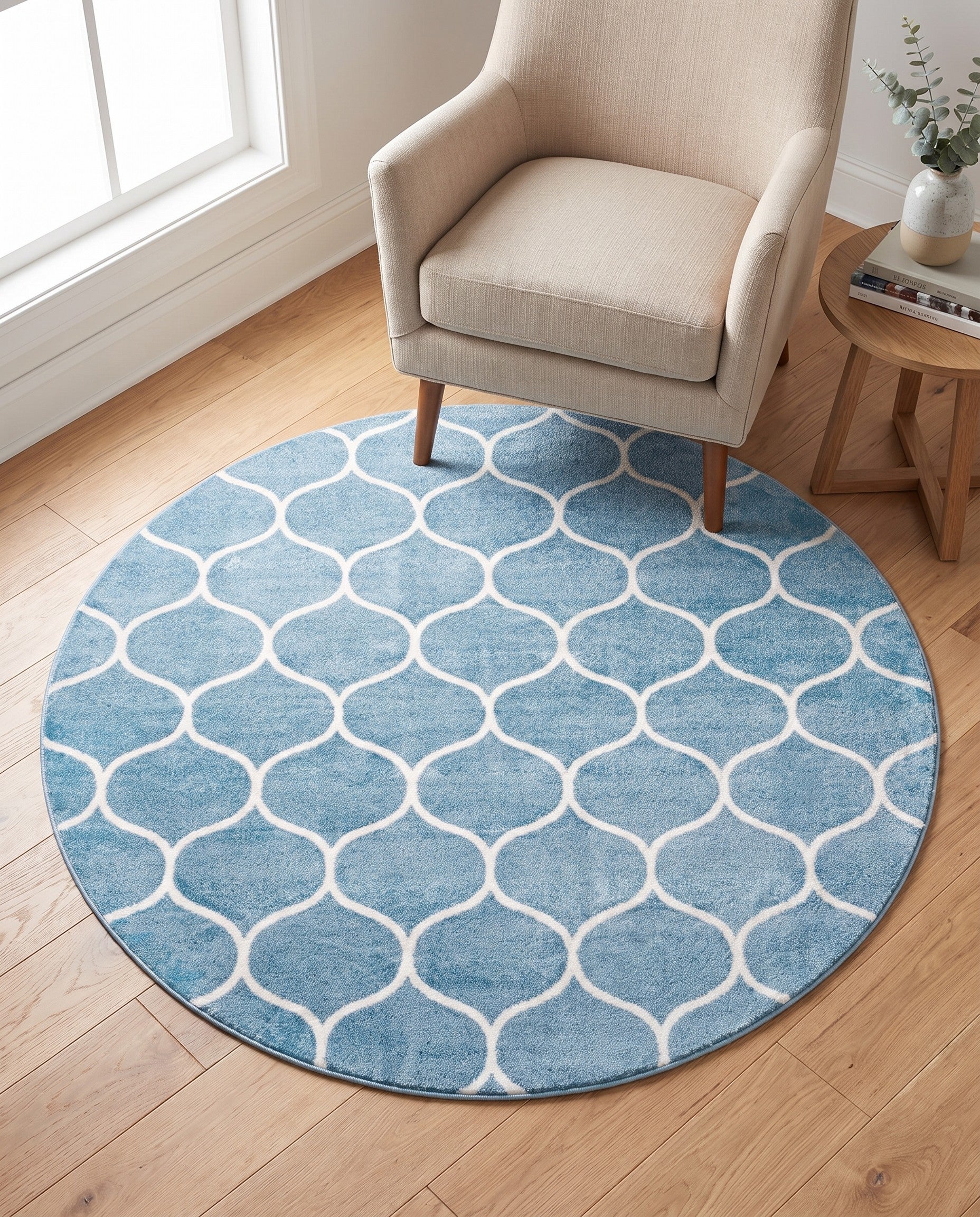 4' x 4' Trellis Frieze Round Rug