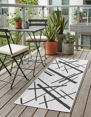 2' x 5' 3 Easy-Clean Modern Indoor / Outdoor Runner Rug