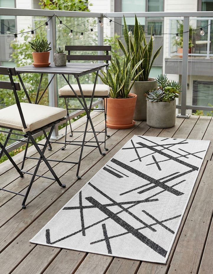 2' x 5' 3 Easy-Clean Modern Indoor / Outdoor...