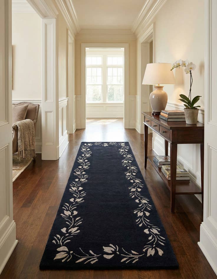 Detail image of 2' 11 x 9' 6  Hand Knotted Darya Wool Runner Rug