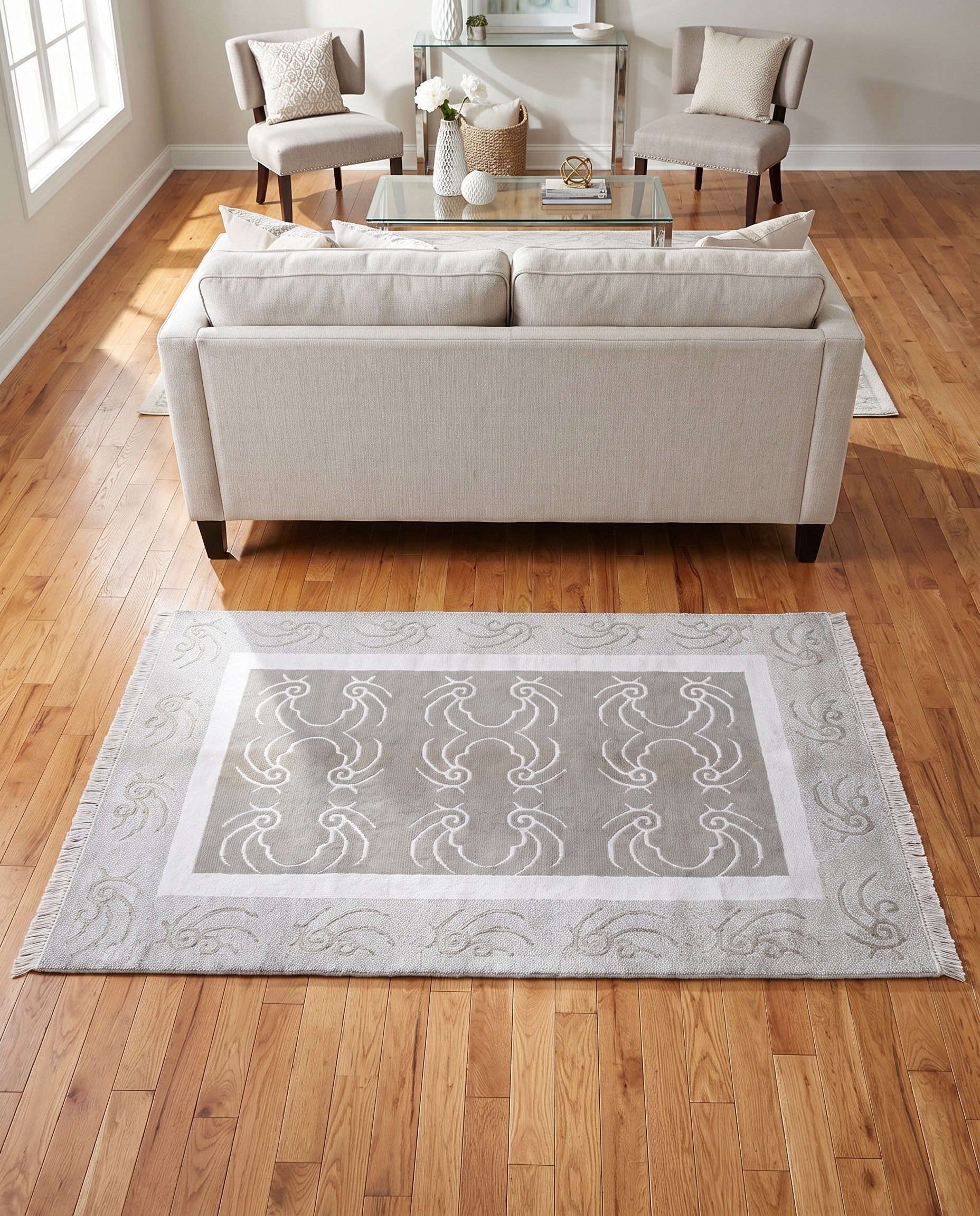3' 10 x 5' 11 Hand Knotted Darya Wool Rug