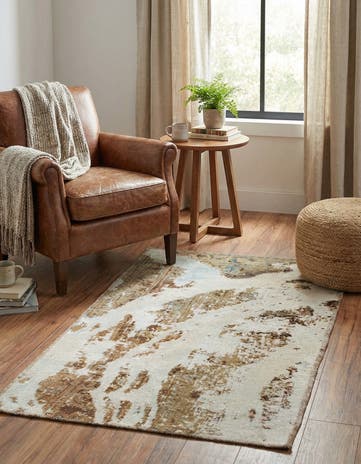 2' 8 x 5' 3 Hand Knotted Ultra Vintage Persian Wool Rug