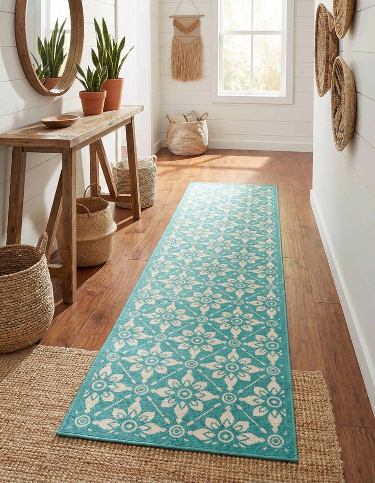 Detail image of 2' 7 x 12'  Washable Trellis Indoor / Outdoor Runner Rug