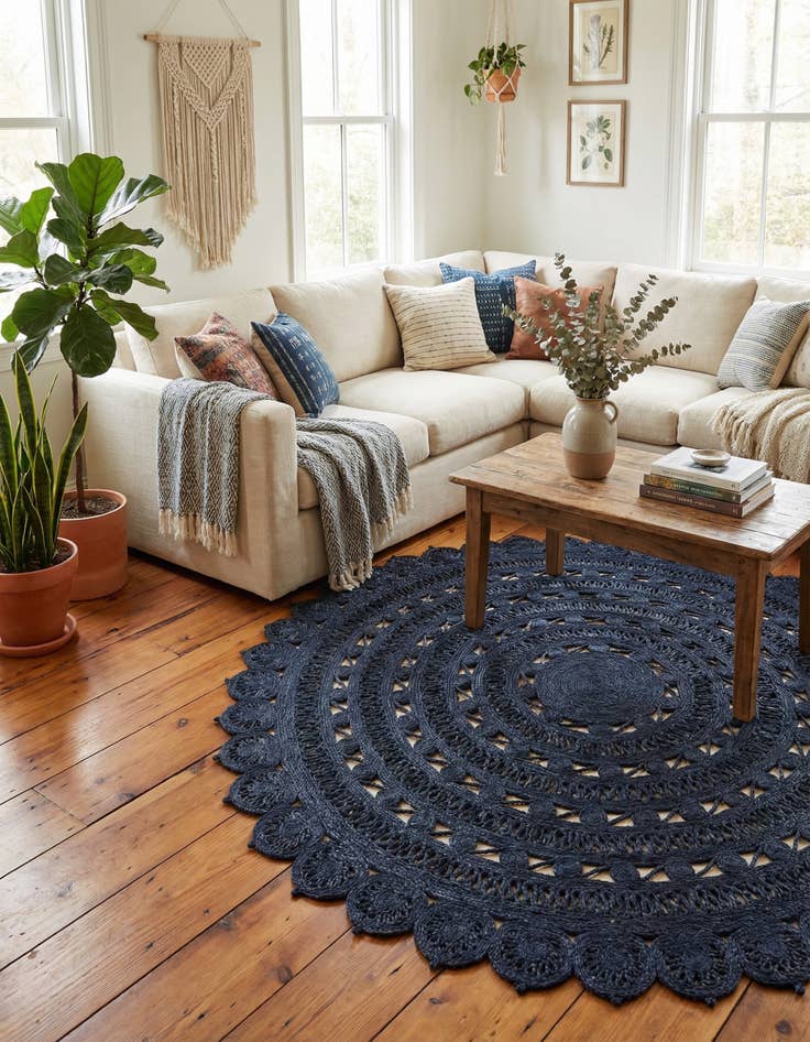 Detail image of 7' 10 x 7' 10  Hand Braided Jute Round Rug