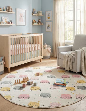 7' 10 x 7' 10 Cats Whimsy Kids Round Rug