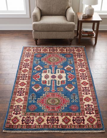 2' 7 x 4' Hand Knotted Kazak Rug