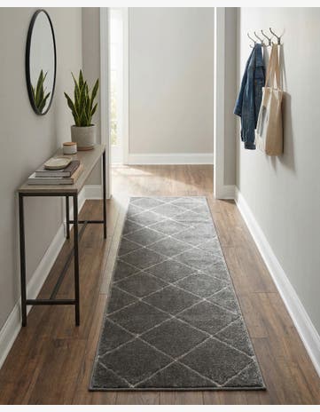 2' x 8' Vogue Geo Runner Rug