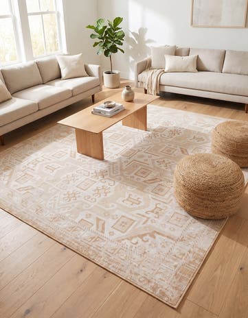 7' 10 x 7' 10 Easy-Clean Aztec Indoor / Outdoor Square Rug