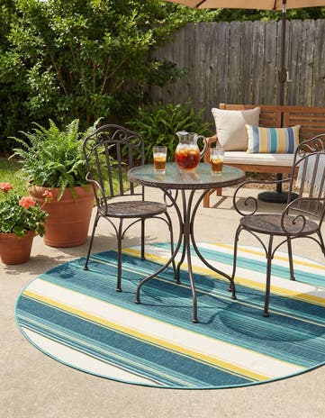 6' x 6' Easy-Clean Border Indoor / Outdoor Round Rug