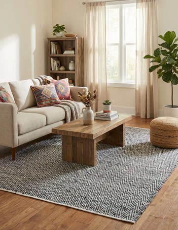 Black and White Hand Woven Chindi Chevron Rug