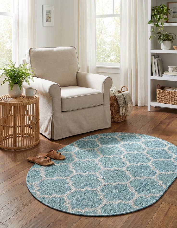 Detail image of 3' x 5' 3  Washable Trellis Indoor / Outdoor Oval Rug