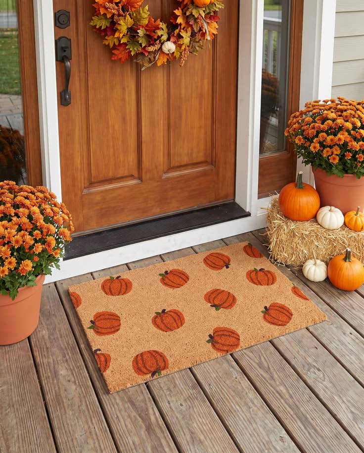Detail image of 1' 6 x 2' 6 Pumpkins Doormat