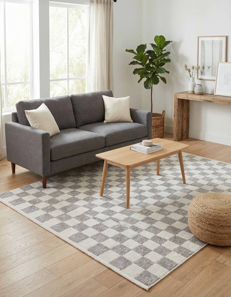 Detail image of 5' 3 x 7' 9 Cherokee Rug