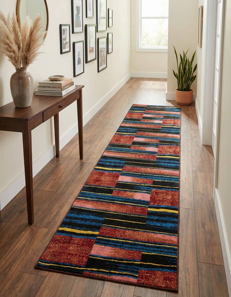 Detail image of  2' 7 x 12'  Washable Modern Indoor / Outdoor Runner Rug
