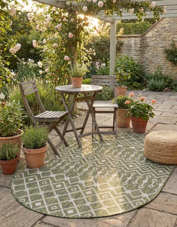 3' x 5' 3 Easy-Clean Lattice Indoor / Outdoor Oval Rug
