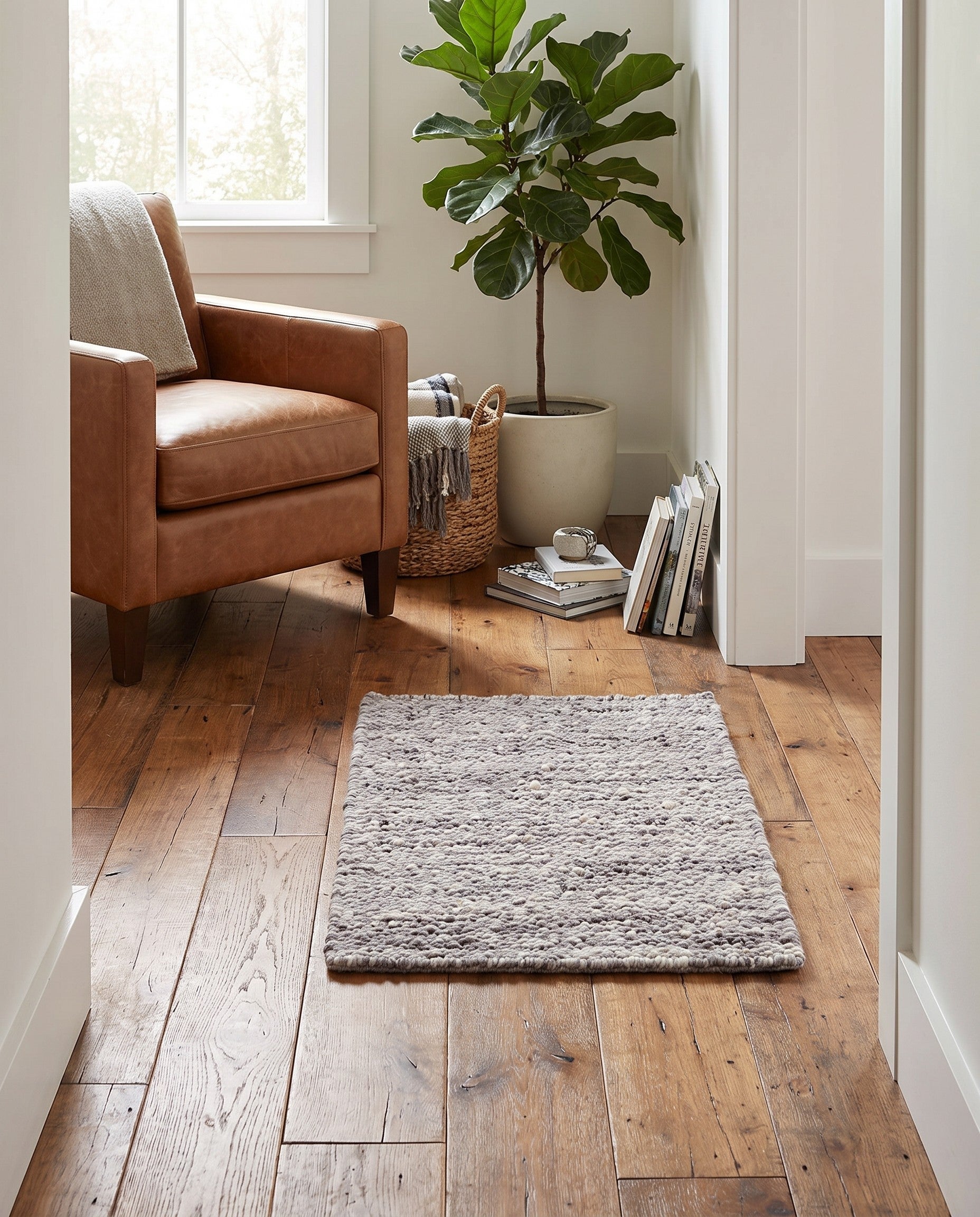 2' 1 x 3' 1 Hand Knotted Moroccan Wool Rug