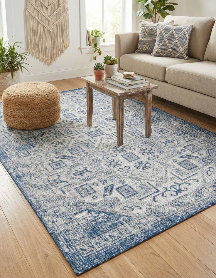 Detail image of  5' 3 x 8'  Washable Aztec Indoor / Outdoor Rug