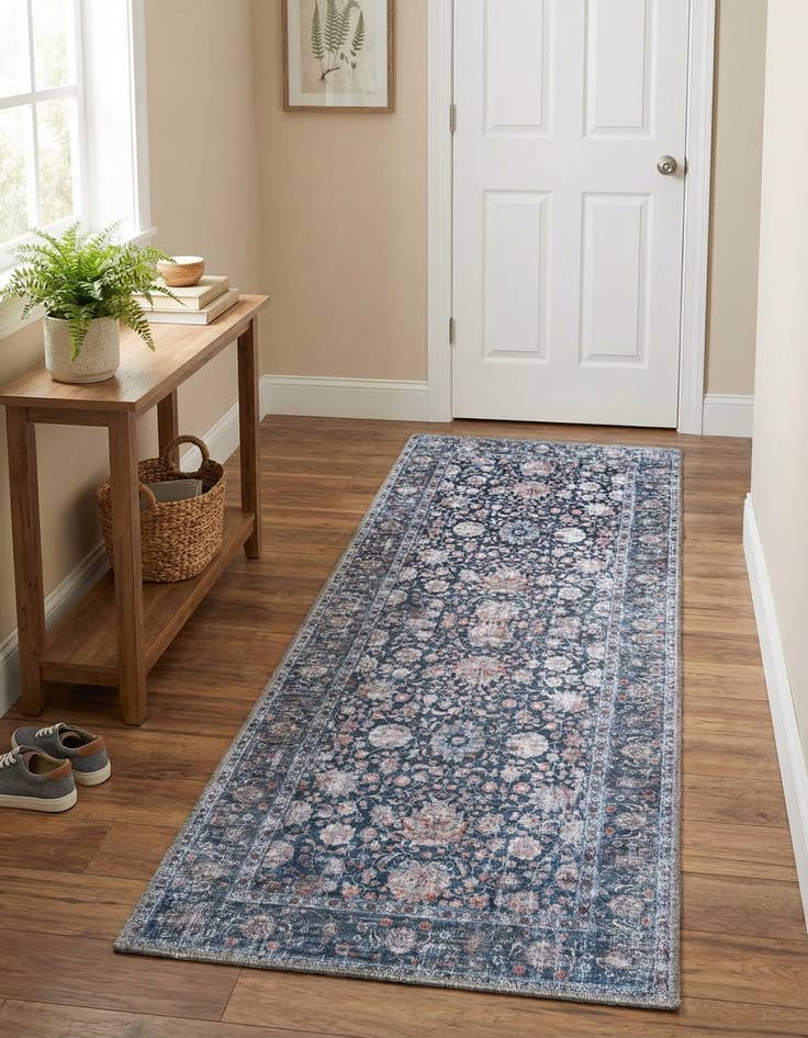 Detail image of 2' x 5' Yara Runner Rug