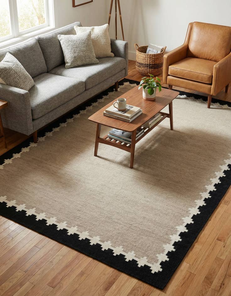 Detail image of 9' x 12' Hand Woven Kilim Wool Rug