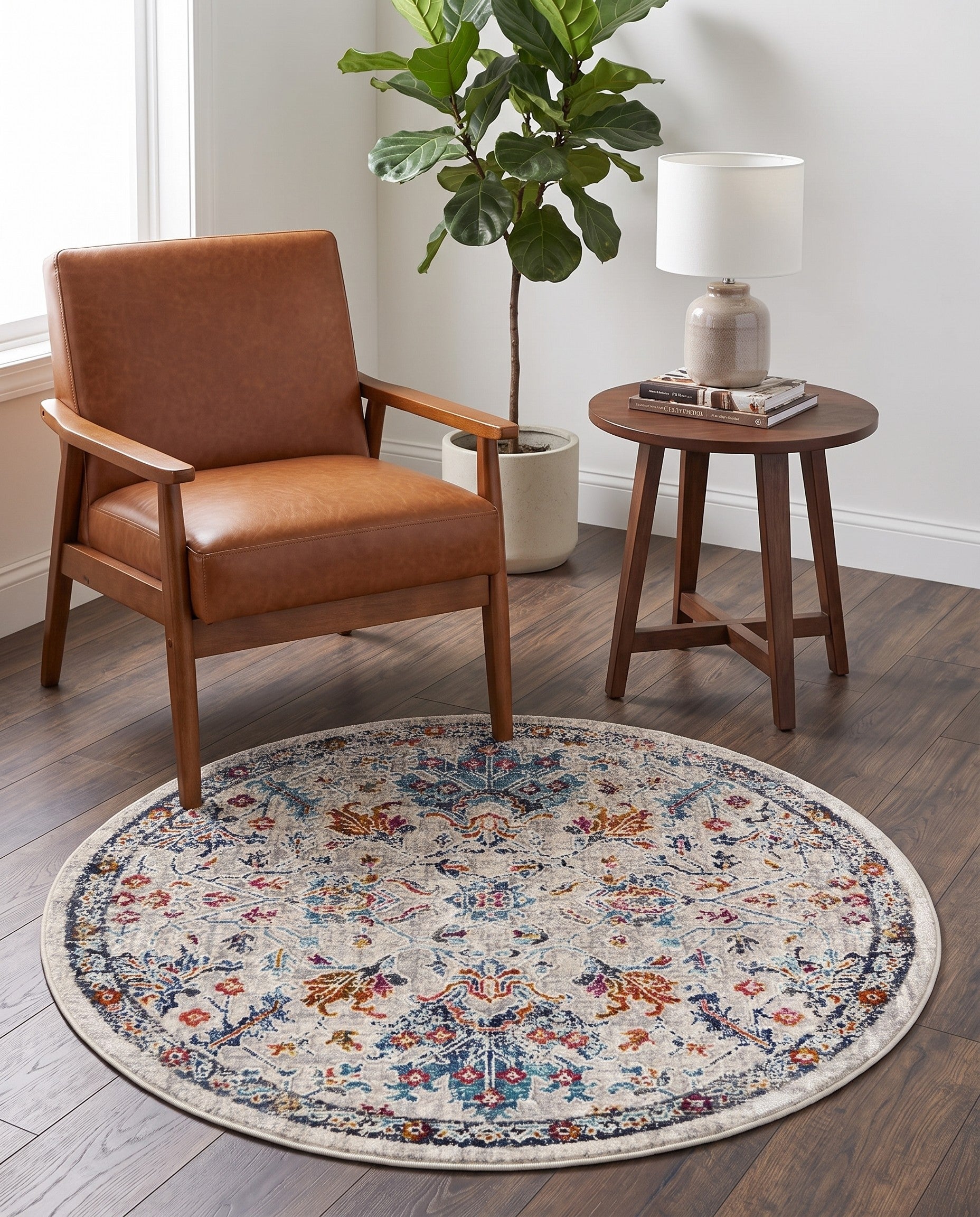 Ivory Budapest Round Rug