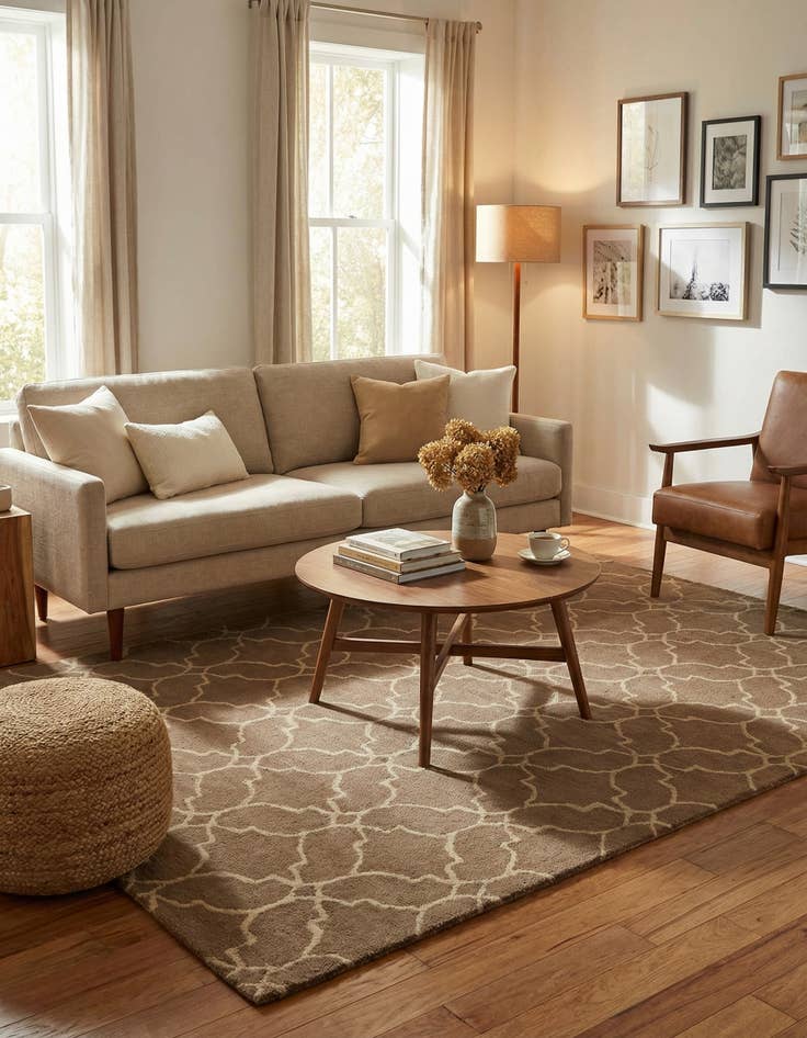 Detail image of 5' x 8' Luna Wool Rug