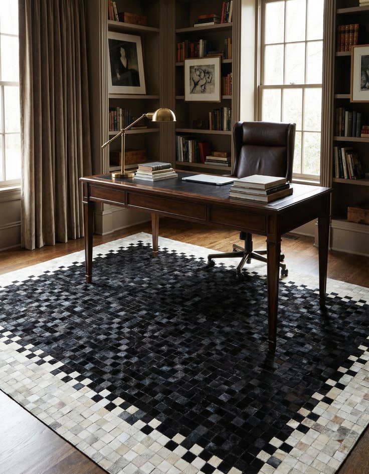 Detail image of 4' 11 x 7' 10 Cowhide Stocks Rug