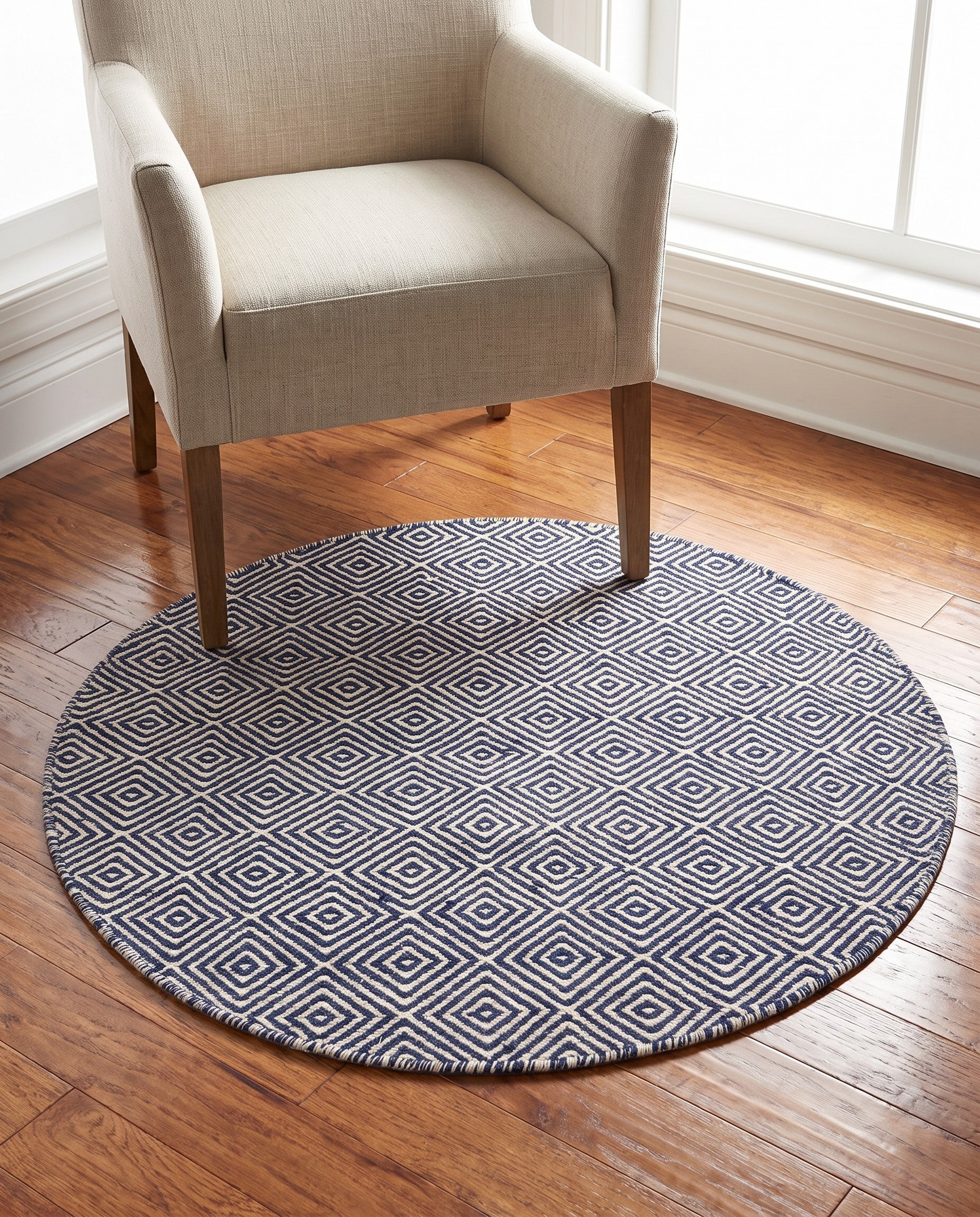 Navy Blue Hand Woven Geo Trellis Flatweave Round Rug