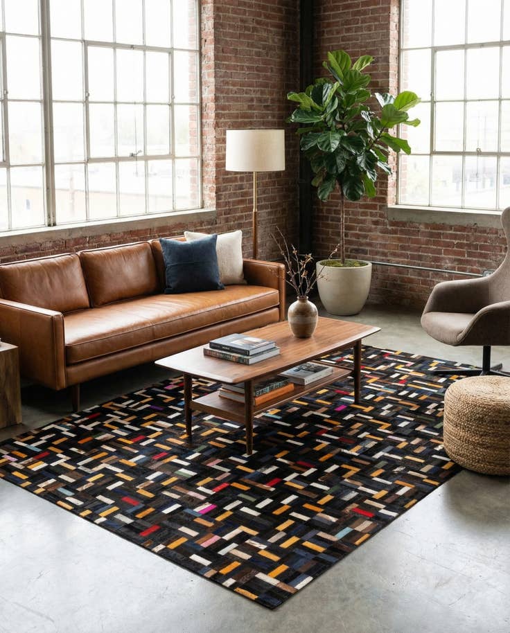 Detail image of 5' 1 x 8' Cowhide - Patchwork Rug