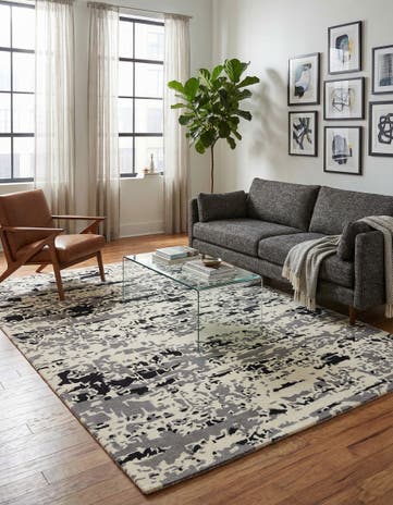 5' 1 x 8' 1 Hand Tufted Wool Rug