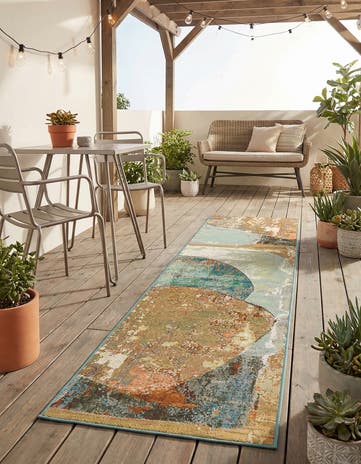2' x 8' Easy-Clean Modern Indoor / Outdoor Runner Rug