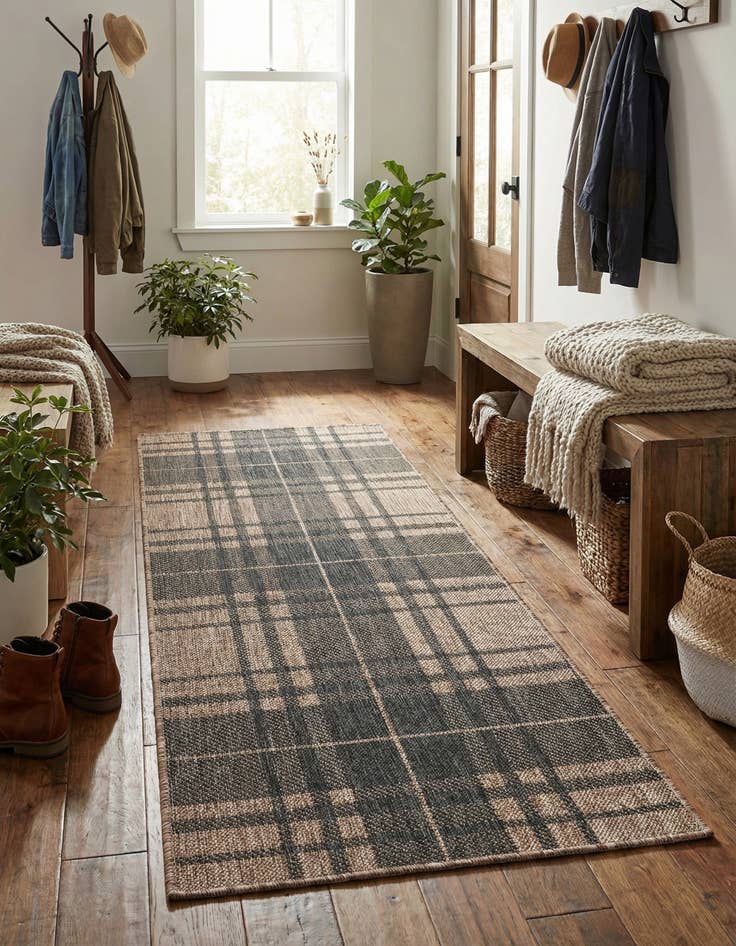 Detail image of 2' x 5' 3  Washable Checkered Indoor / Outdoor Runner Rug