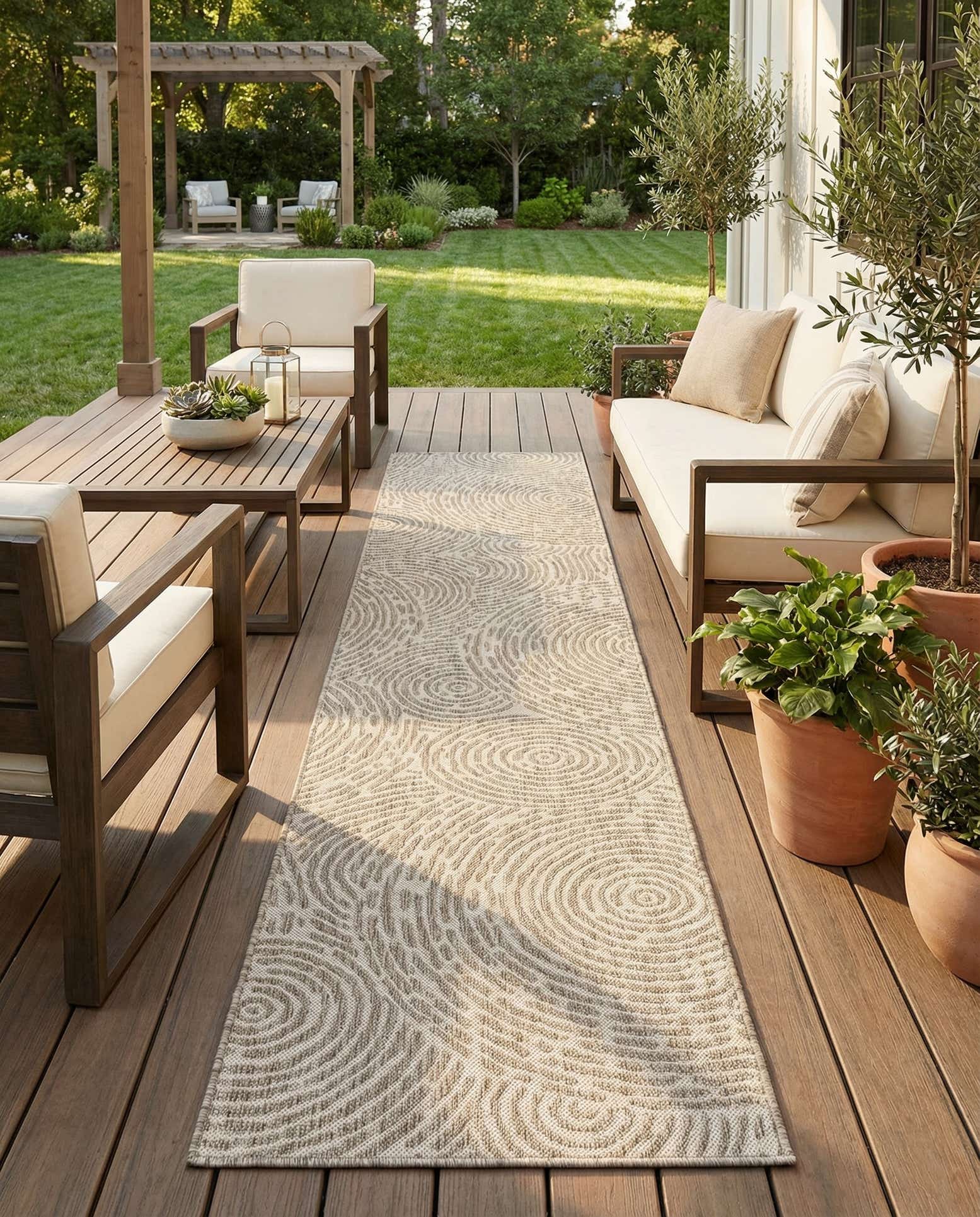 2' 7 x 12' Easy-Clean Modern Indoor / Outdoor Runner Rug