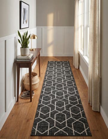 2' 7 x 12' Eco Trellis Runner Rug