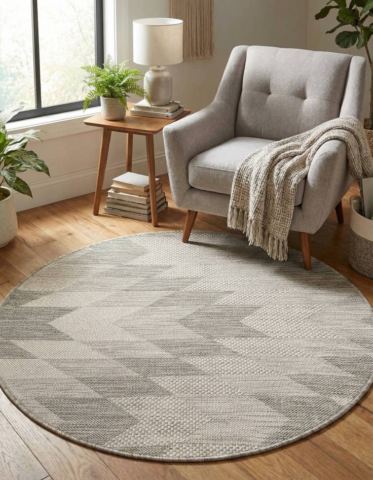 Detail image of 3' x 3'  Washable Modern Indoor / Outdoor Round Rug