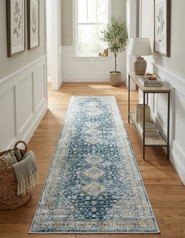 2' 7 x 10' 2 Newport Runner Rug