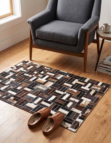 2' x 3' Cowhide Leather Rug