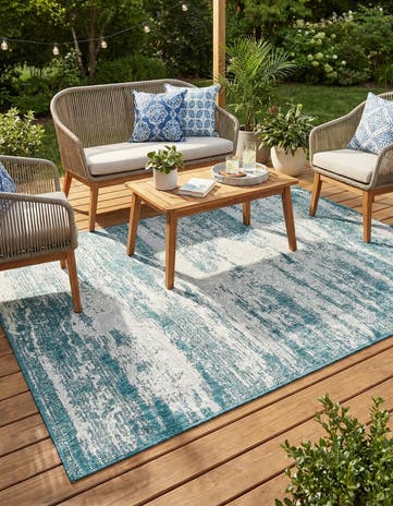5' 3 x 8' Easy-Clean Modern Indoor / Outdoor Rug
