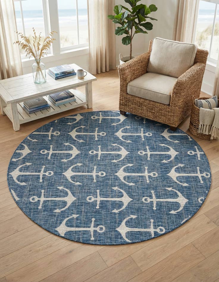 Detail image of 7' 10 x 7' 10  Washable Coastal Indoor / Outdoor Round Rug