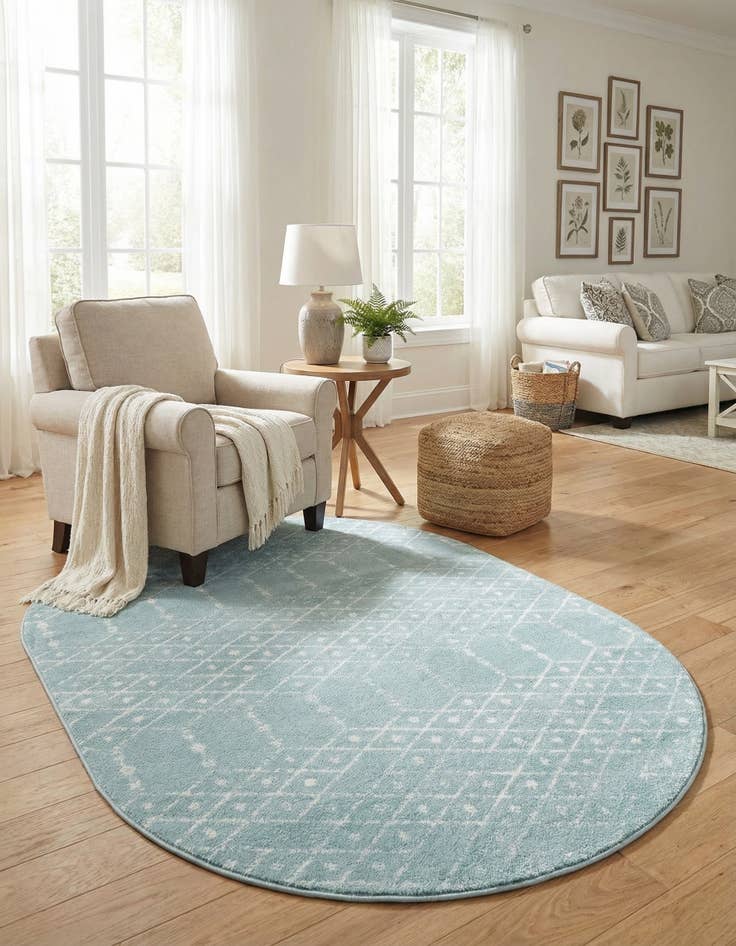 Detail image of 6' 1 x 9' Paxon Trellis Oval Rug