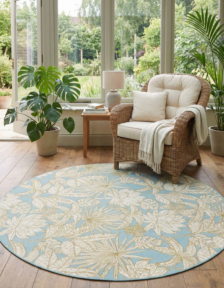 Detail image of  10' x 10'  Washable Botanical Indoor / Outdoor Round Rug