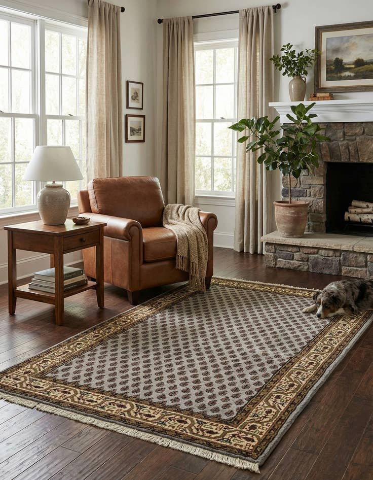 Detail image of 3' x 5' 4  Hand Knotted Mir Wool Rug