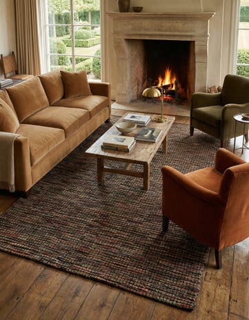 5' 7 x 8' Hand Knotted Darya Wool Rug