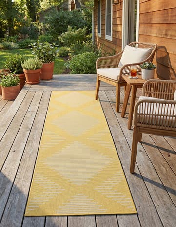 Yellow Easy-Clean Modern Indoor / Outdoor Runner Rug